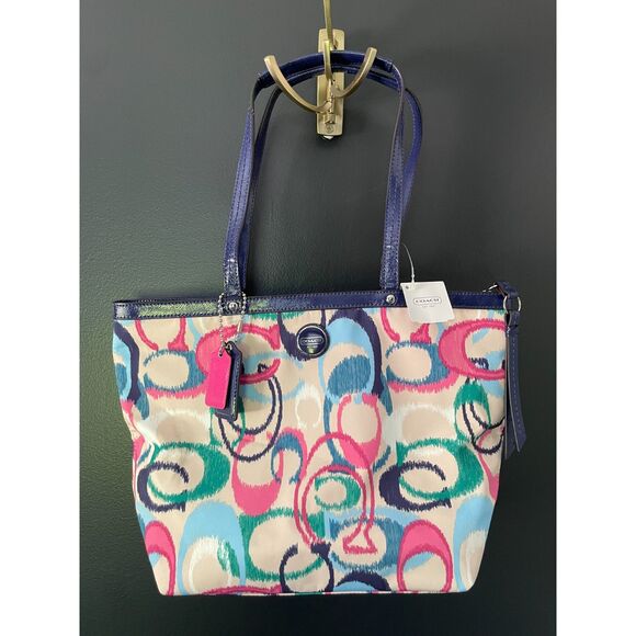 Coach Handbags - Coach Bag NWT Coach 2013 Vintage Ikat Scribble C Tote